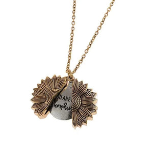 Sunflower Double-layer Engraved Pendant Necklace
